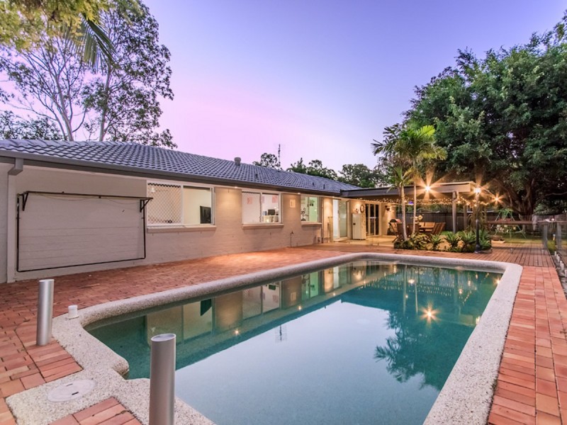 26 Bent Street, Nerang QLD 4211