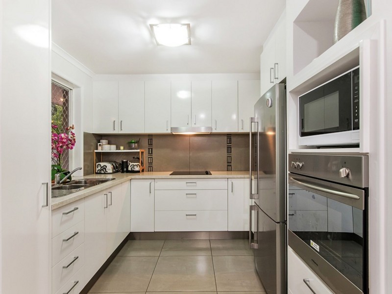 26 Bent Street, Nerang QLD 4211