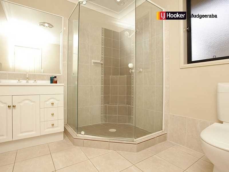 8 Healy Court, Mudgeeraba QLD 4213
