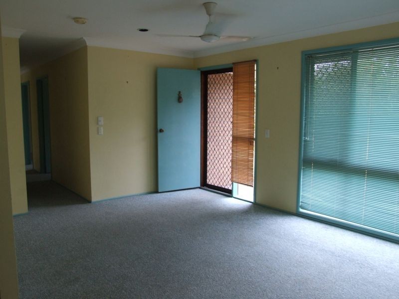 11 Moonbeam Parade, Mudgeeraba QLD 4213