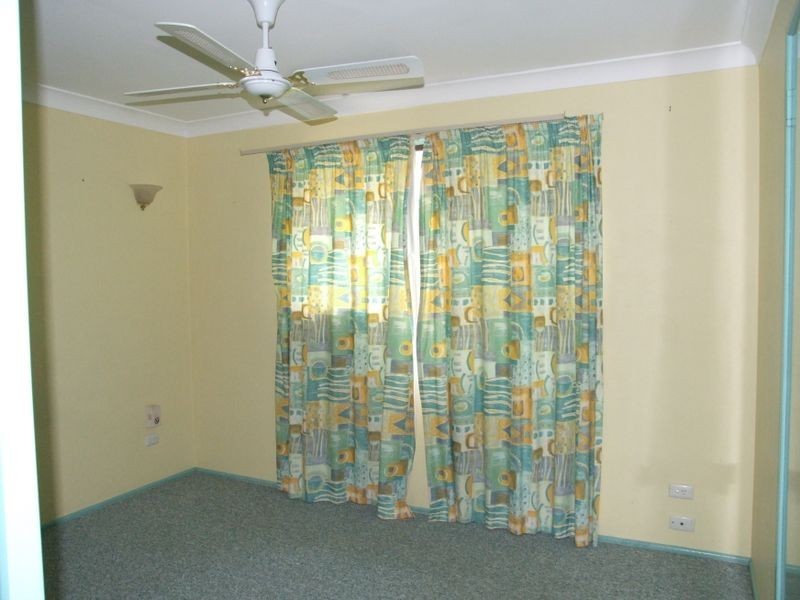 11 Moonbeam Parade, Mudgeeraba QLD 4213