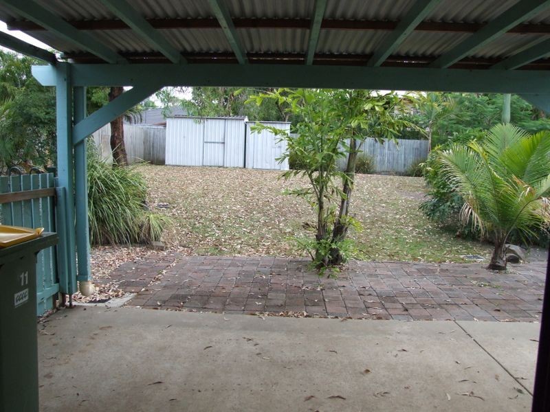 11 Moonbeam Parade, Mudgeeraba QLD 4213