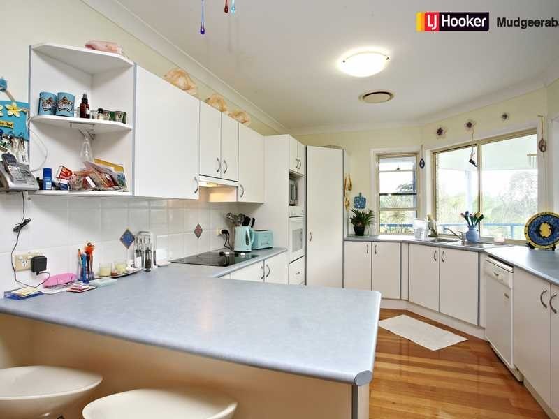 155 Gardenia Drive, Bonogin QLD 4213