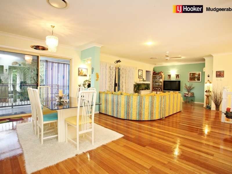 155 Gardenia Drive, Bonogin QLD 4213