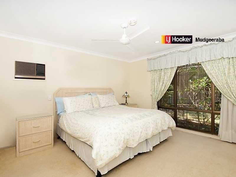 32 Albert Evans Drive, Worongary QLD 4213