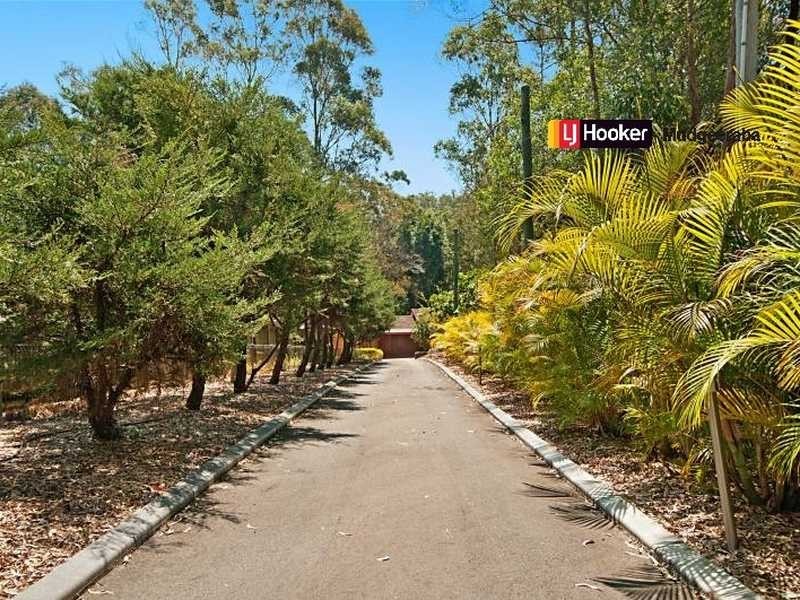 32 Albert Evans Drive, Worongary QLD 4213