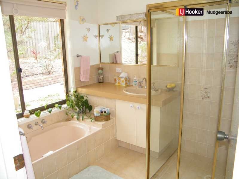 32 Albert Evans Drive, Worongary QLD 4213