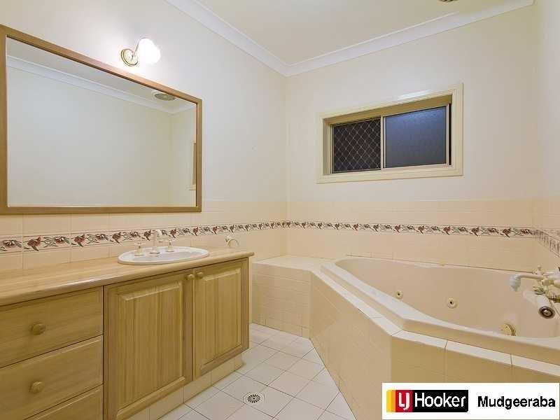 129 Smith Road, Bonogin QLD 4213