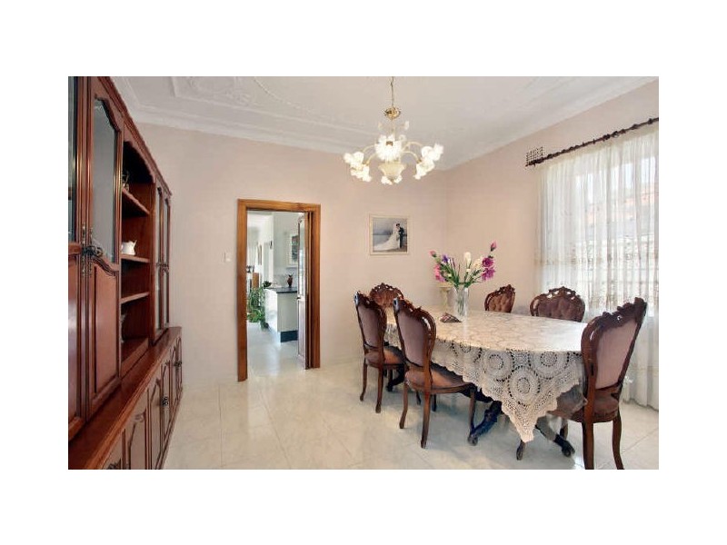 1A Bowman Street, Drummoyne NSW 2047