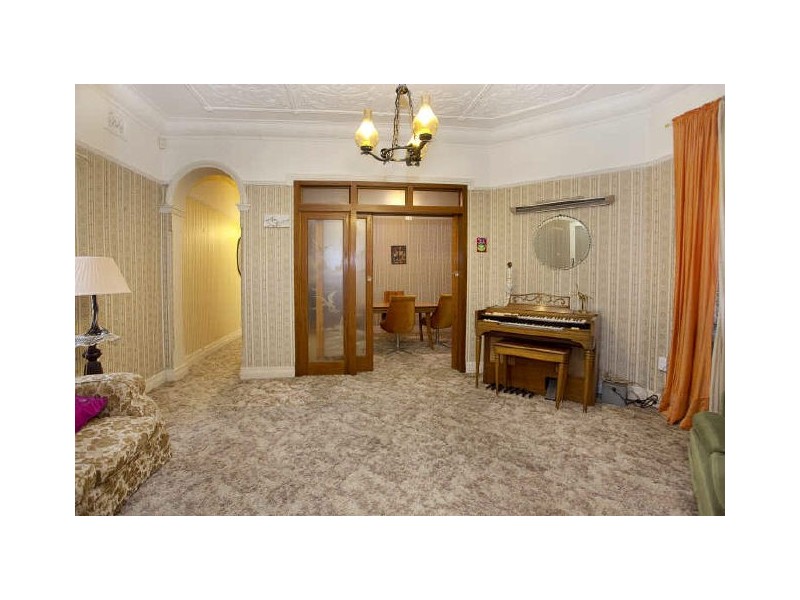 227 Lyons Road, Russell Lea NSW 2046