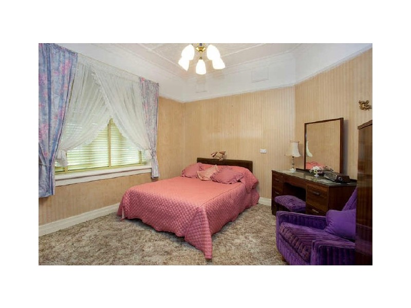 227 Lyons Road, Russell Lea NSW 2046