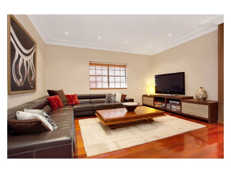 86 Burnell Street, Russell Lea NSW 2046