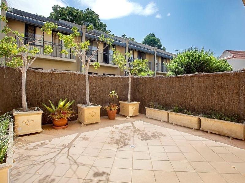 1/33-35 Collingwood Street, Drummoyne NSW 2047