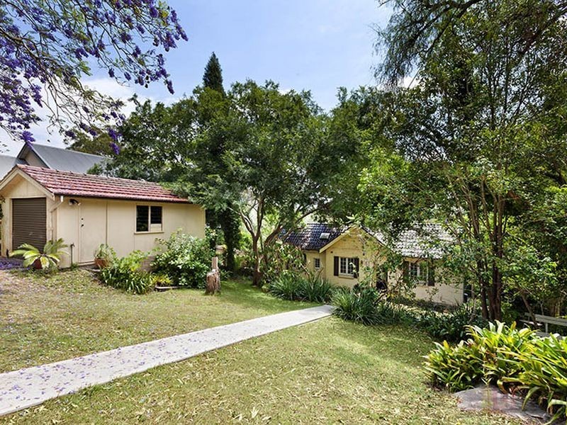 8 Barons Crescent, Hunters Hill NSW 2110