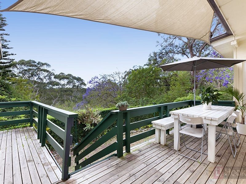 8 Barons Crescent, Hunters Hill NSW 2110