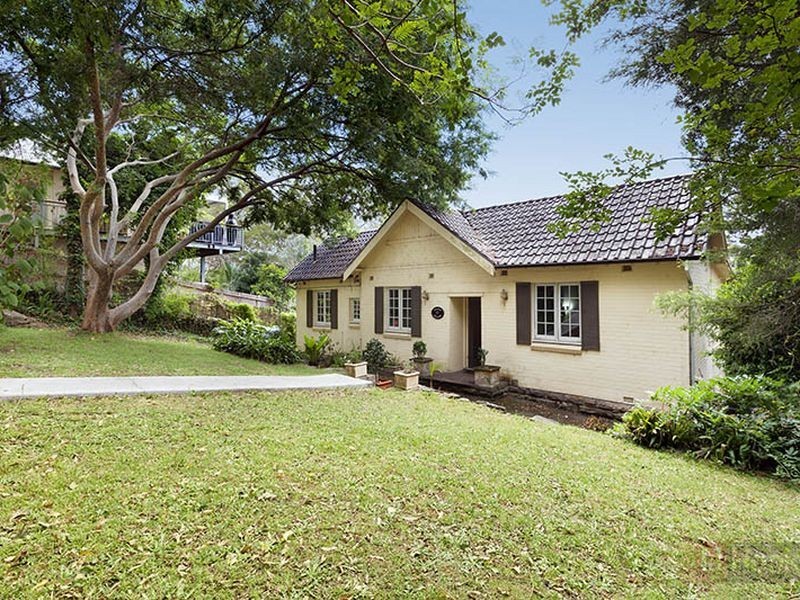 8 Barons Crescent, Hunters Hill NSW 2110