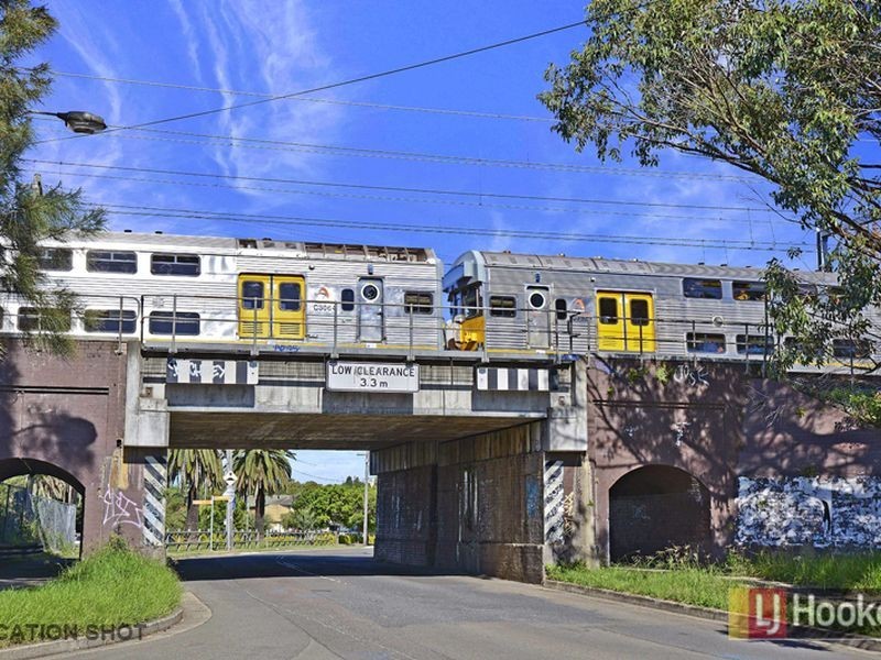 5/13 Unara Street, Campsie NSW 2194