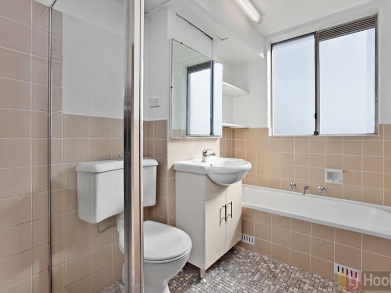18/1 Bortfield Drive, Chiswick NSW 2046