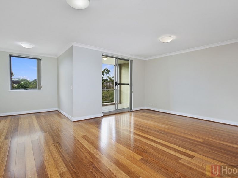 18/10 Kings Park Circuit, Five Dock NSW 2046