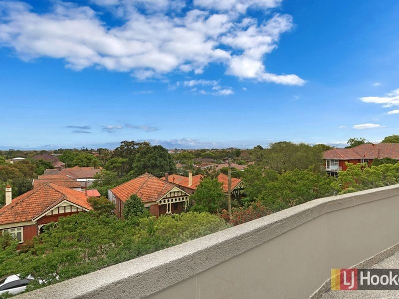 13/9 Taringa Street, Ashfield NSW 2131