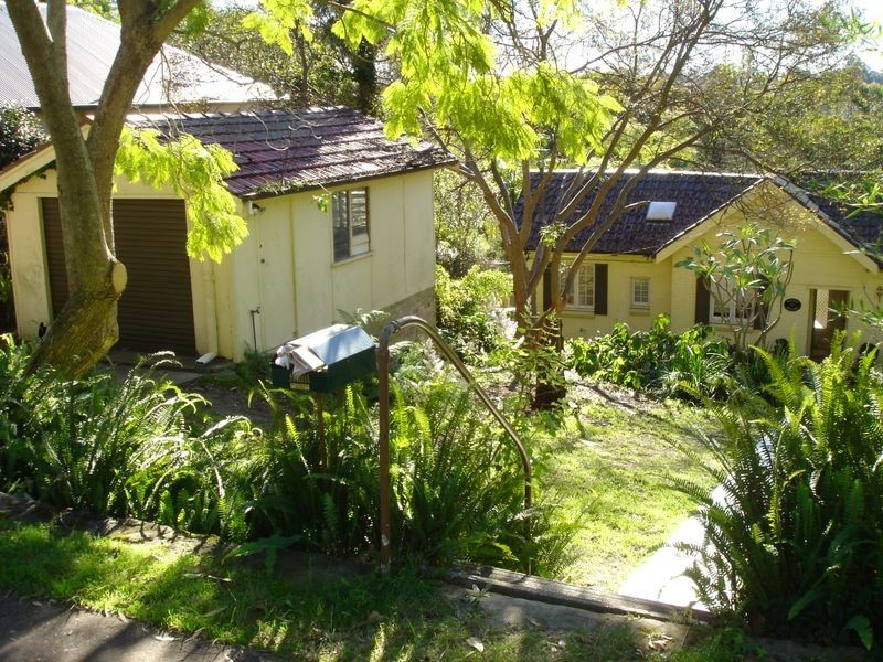 8 Barons Crescent, Hunters Hill NSW 2110