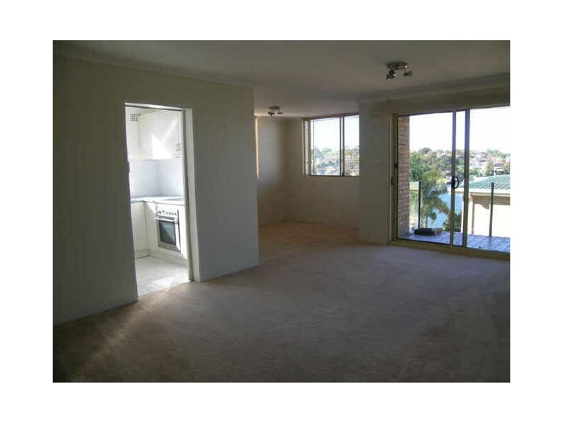 4/18 Walton Crescent, Abbotsford NSW 2046