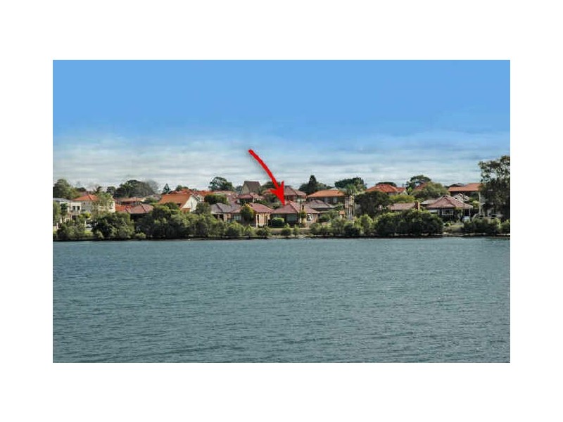 64 Henley Marine Drive, Rodd Point NSW 2046