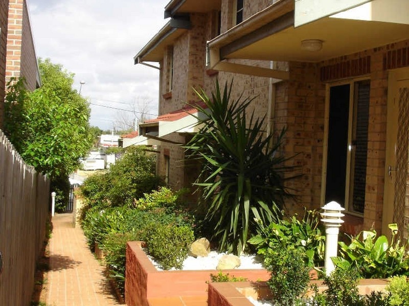 2/15A Wrights Rd, Drummoyne NSW 2047