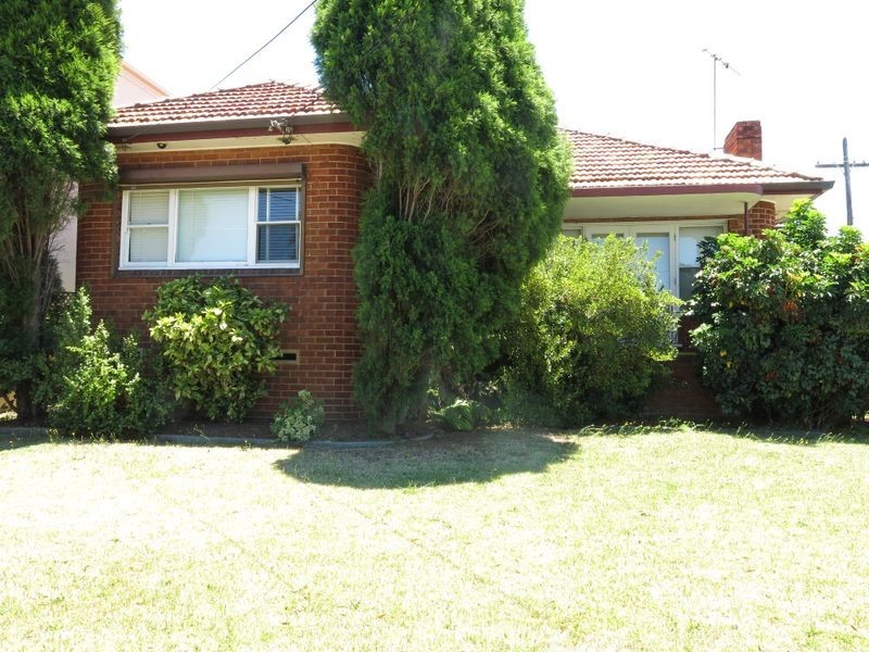 68 Henley Marine Drive, Rodd Point NSW 2046