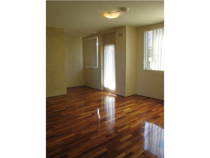 2/130 Gipps Street, Drummoyne NSW 2047