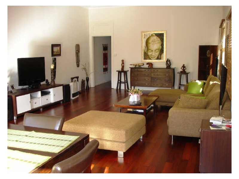 6 Ullathorne Street, Drummoyne NSW 2047