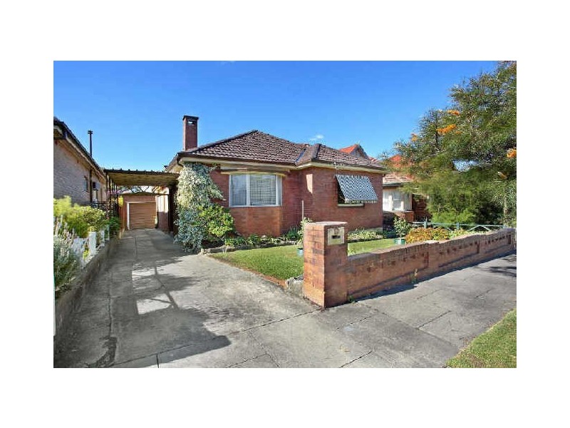 12 Princess Avenue, Rodd Point NSW 2046