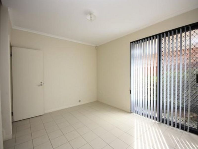 11 Kendall Inlet, Cabarita NSW 2137