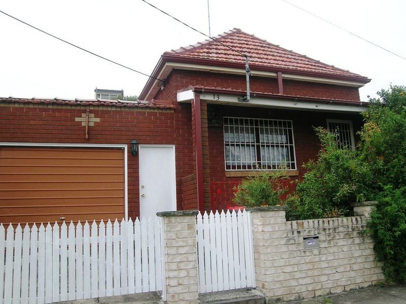 13 Thornley Street, Marrickville NSW 2204