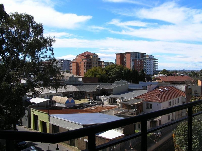 706/3 Keats Avenue, Rockdale NSW 2216