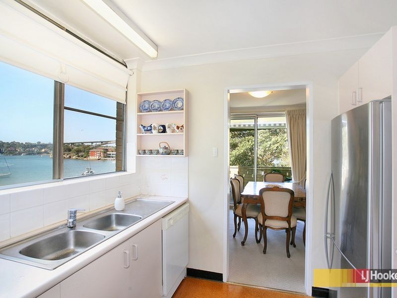 13/19 Bortfield Drive, Chiswick NSW 2046