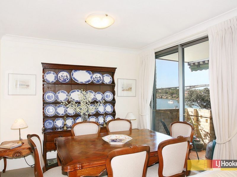 13/19 Bortfield Drive, Chiswick NSW 2046