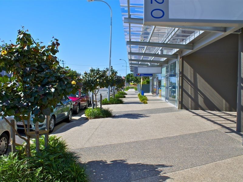 11/99 Marine Parade, Southport QLD 4215