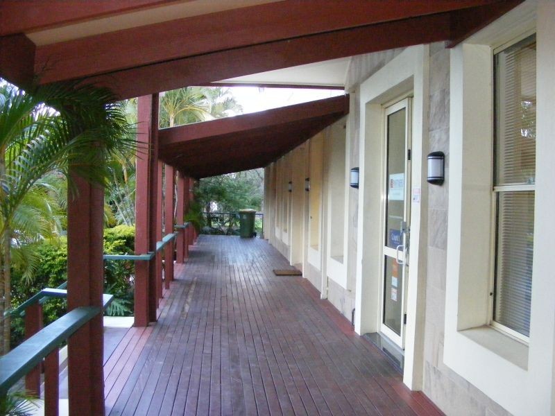 Clear Island Waters QLD 4226