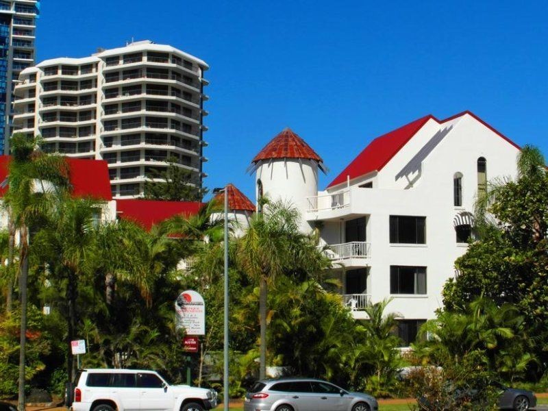 6/24 Hamilton Avenue, Surfers Paradise QLD 4217