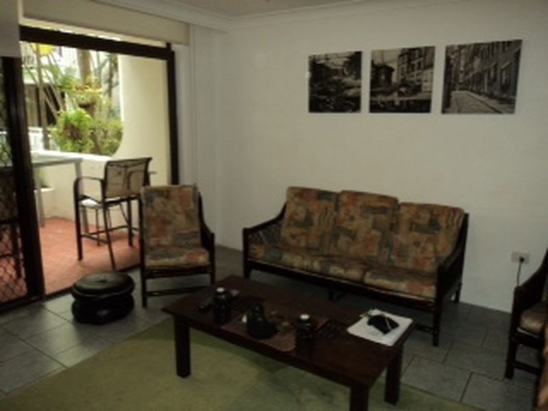 6/24 Hamilton Avenue, Surfers Paradise QLD 4217