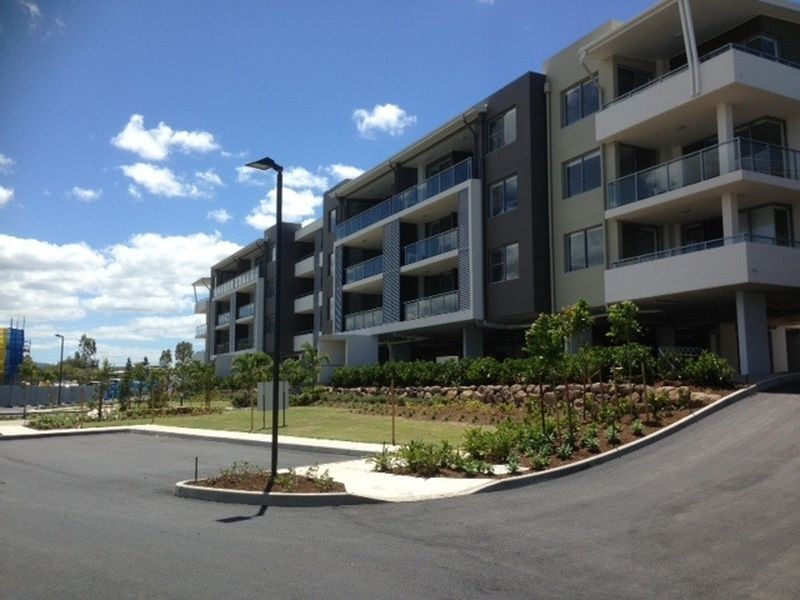 , Varsity Lakes QLD 4227