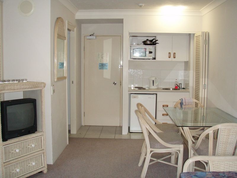 1 Paradise Island, Surfers Paradise QLD 4217