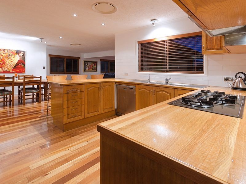 17 Midgera St, Ashmore QLD 4214