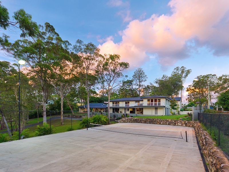 17 Midgera St, Ashmore QLD 4214