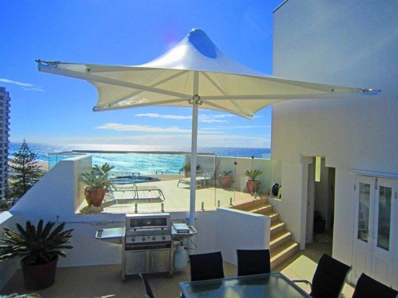 17/3466 Main Beach Parade, Main Beach QLD 4217
