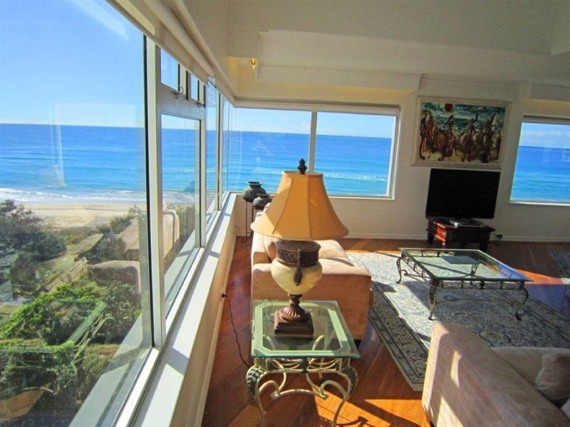 17/3466 Main Beach Parade, Main Beach QLD 4217