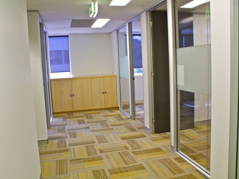 87-89 Upton Street, Bundall QLD 4217