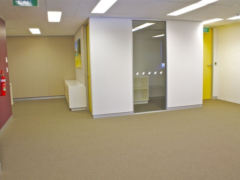 87-89 Upton Street, Bundall QLD 4217