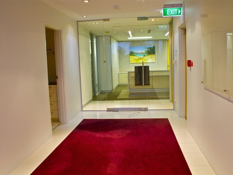 87-89 Upton Street, Bundall QLD 4217